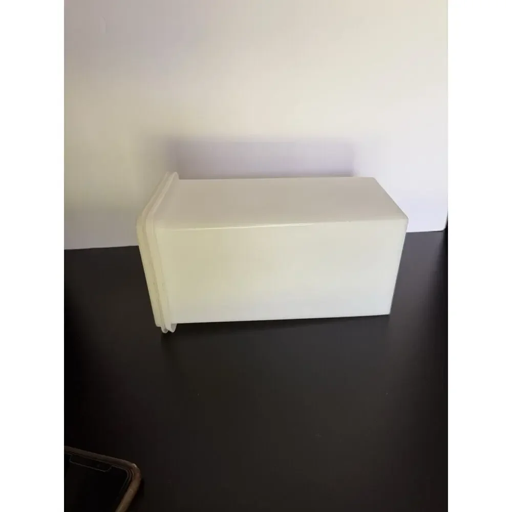 Vintage Tupperware Cracker Keeper Square Container White Frosted 1314-6 1315-3